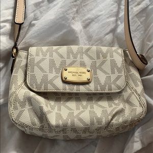 michael kors crossbody bag
